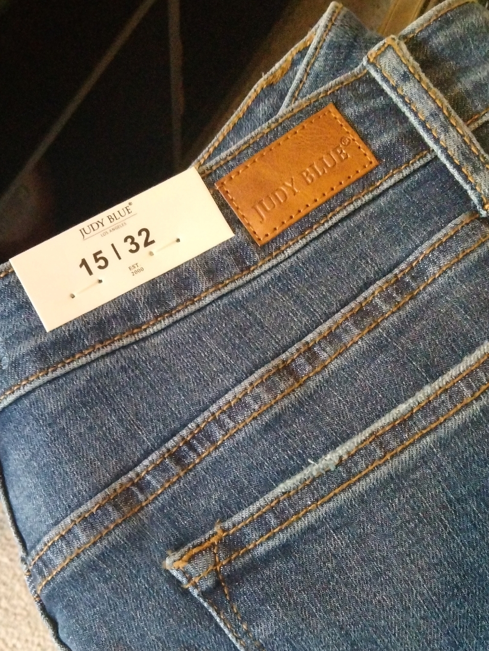 Judy Blue womens Slim Straight Denim Jeans in Classic Blue with Brown Patch